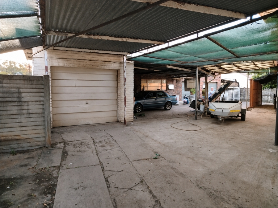 3 Bedroom Property for Sale in Bodorp North West
